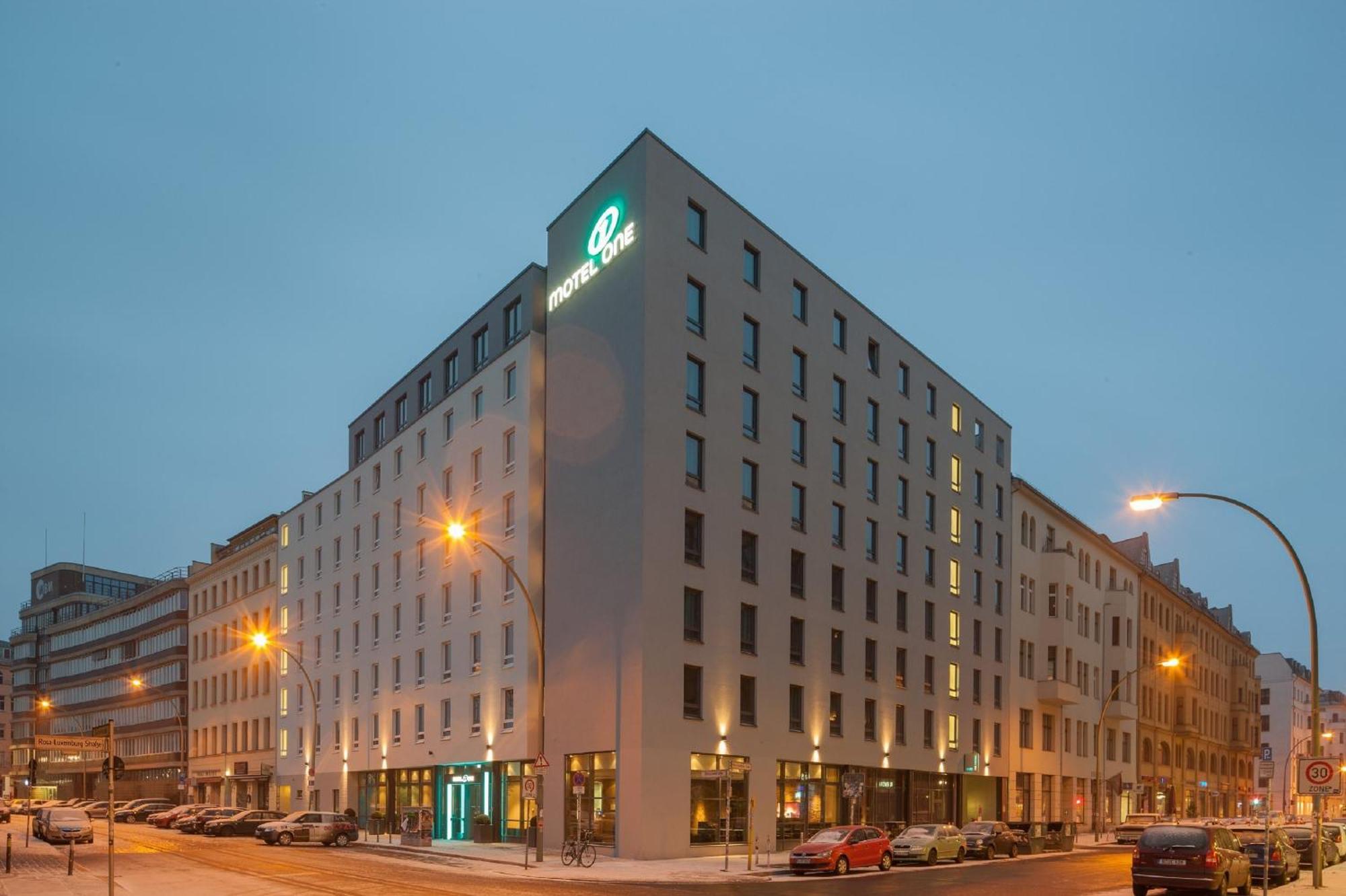 Motel One Berlin-Hackescher Markt Экстерьер фото
