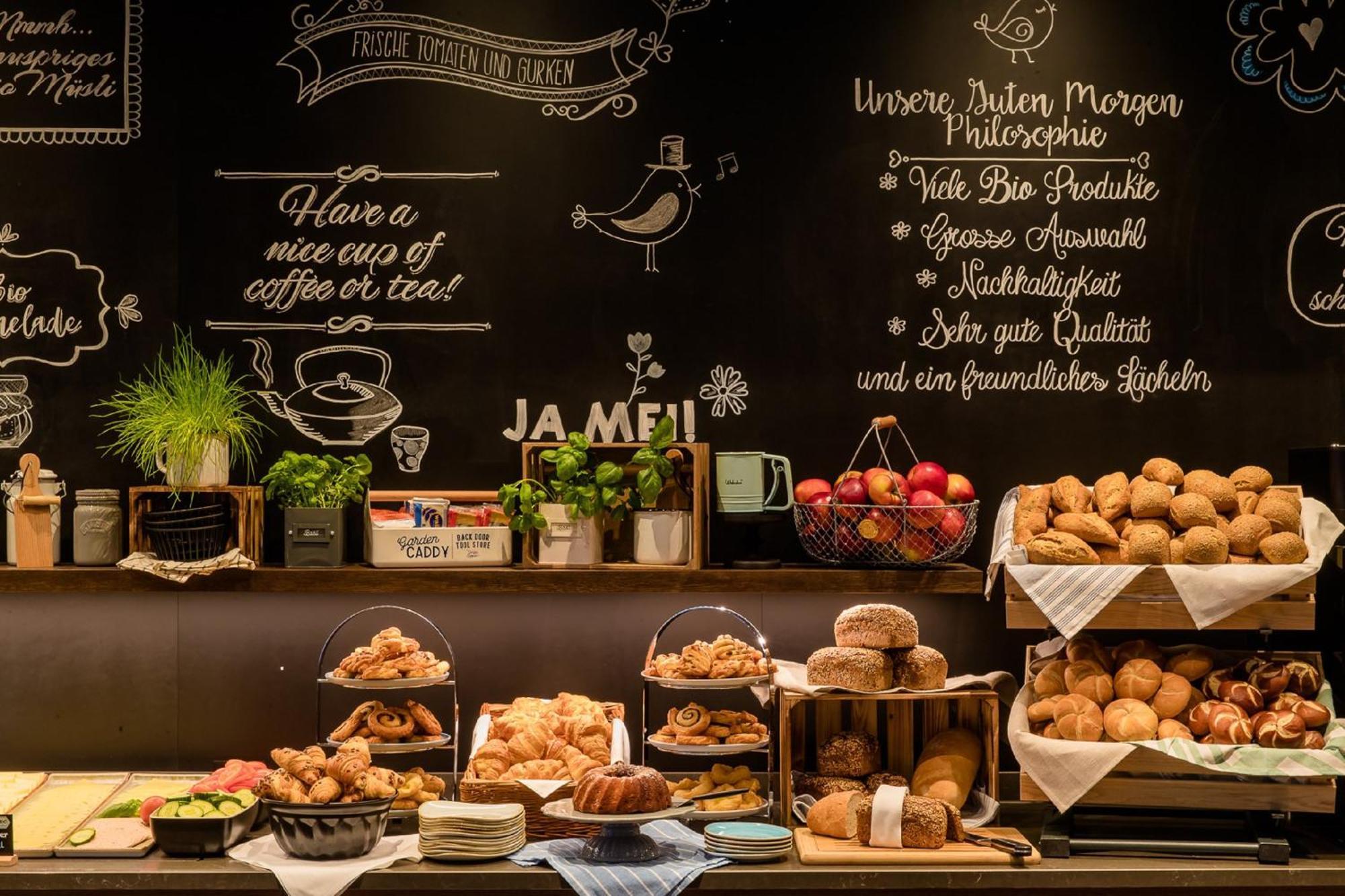 Motel One Berlin-Hackescher Markt Экстерьер фото
