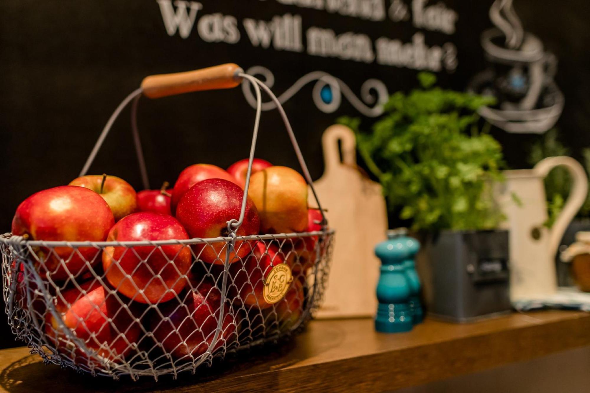 Motel One Berlin-Hackescher Markt Экстерьер фото