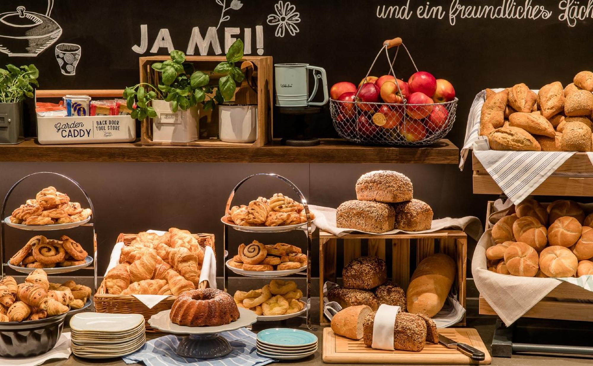 Motel One Berlin-Hackescher Markt Экстерьер фото