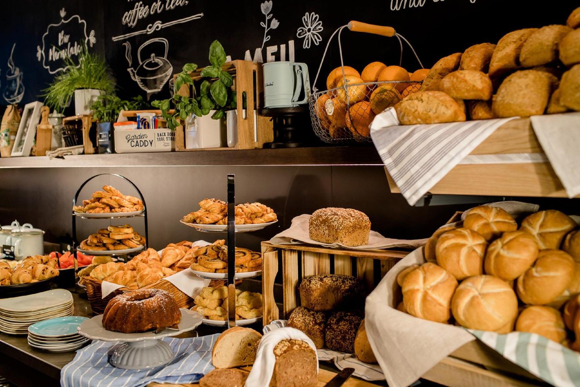 Motel One Berlin-Hackescher Markt Экстерьер фото